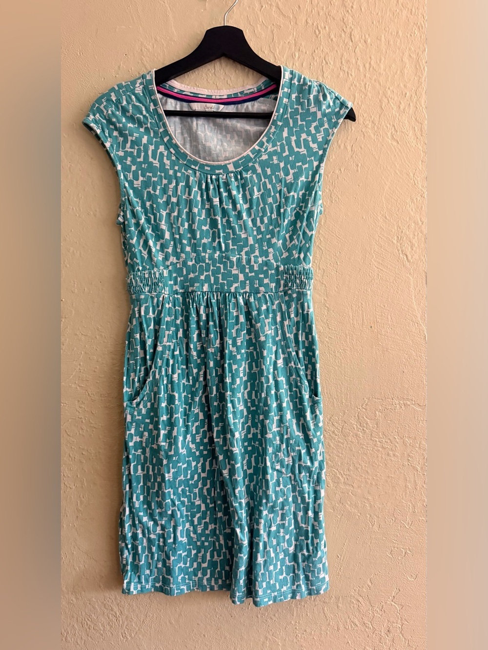 Boden Teal and White Printed Cap-Sleeve Midi Dress with pockets